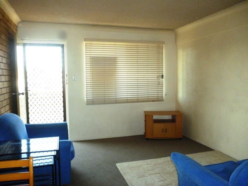 2/3 Pine Street, North Ipswich QLD 4305