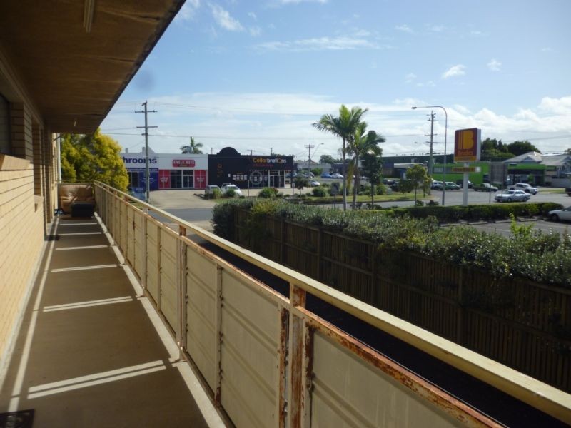 2/3 Pine Street, North Ipswich QLD 4305