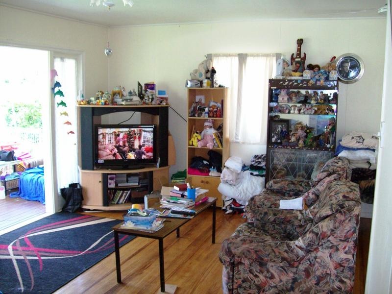 1 Churchill Street, Churchill QLD 4305