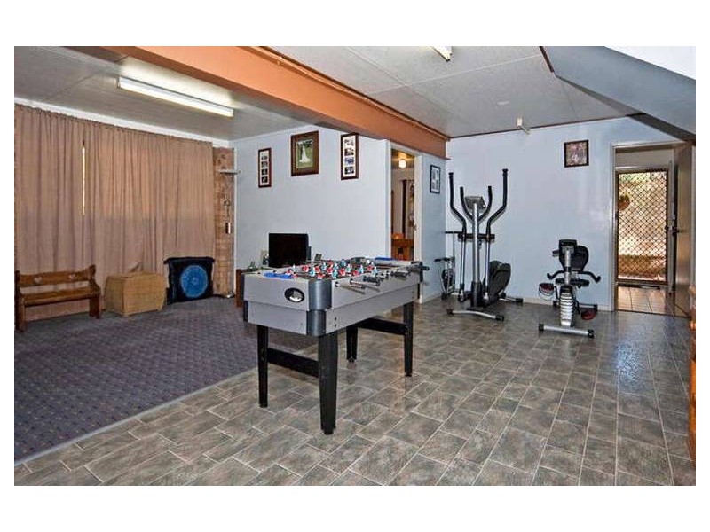 156 Blackwall Road, Chuwar QLD 4306