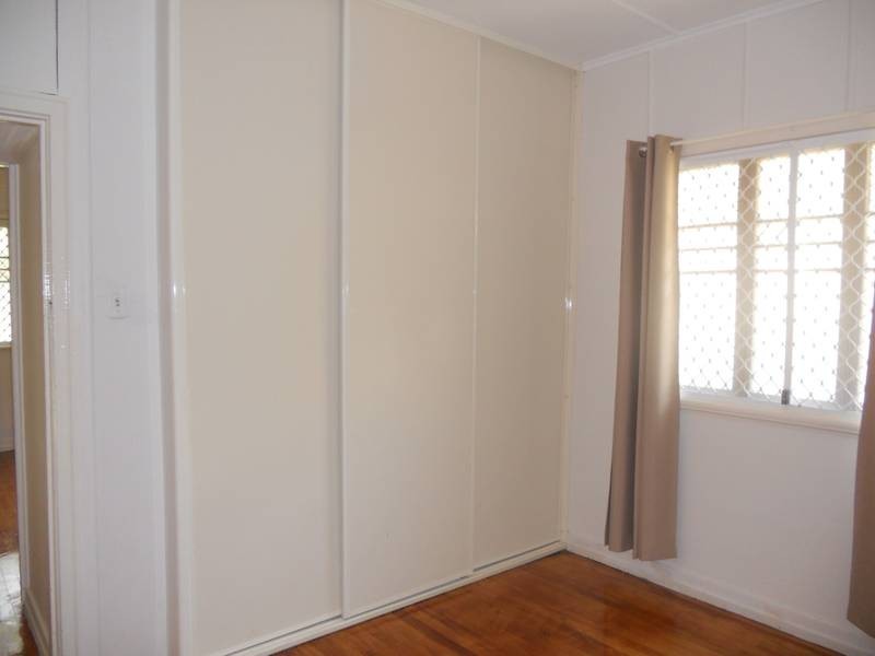 3 Cotton Street, East Ipswich QLD 4305