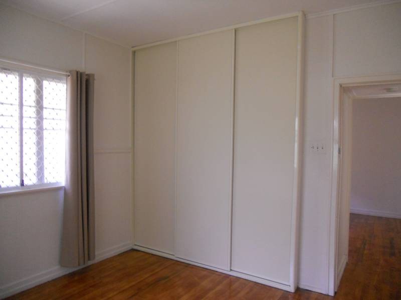 3 Cotton Street, East Ipswich QLD 4305