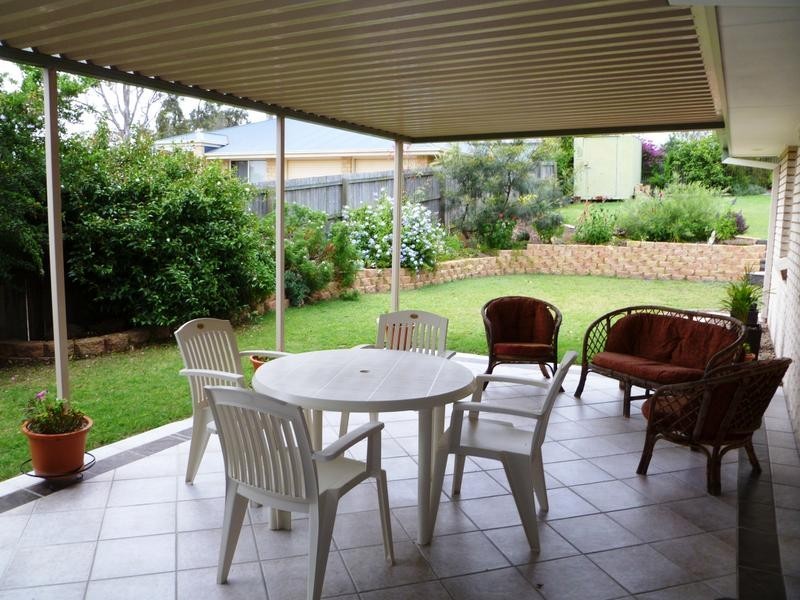 12 Phoenix Court, Churchill QLD 4305