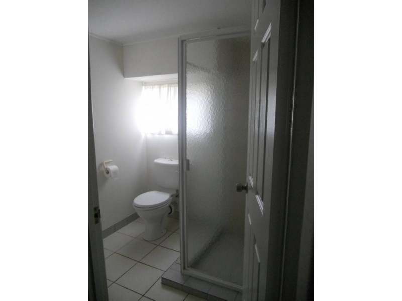 10 Macrae Street, Woodend QLD 4305