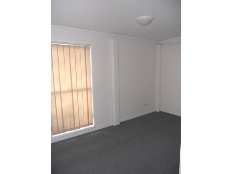 10 Macrae Street, Woodend QLD 4305