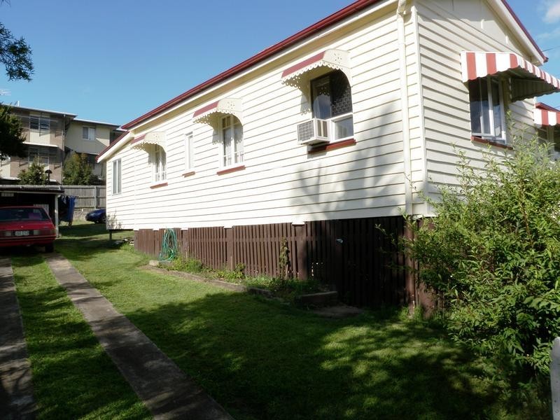 3 Garden Street, Ipswich QLD 4305