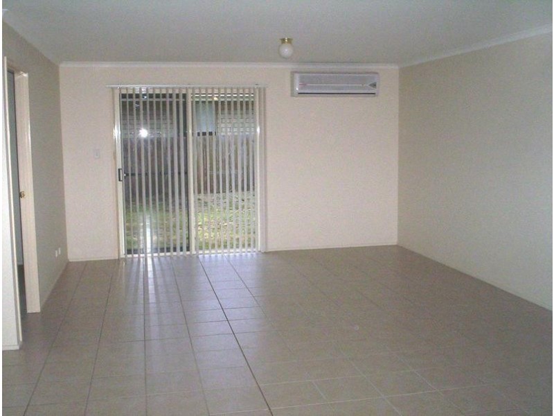 9 Comona Cort, Wulkuraka QLD 4305