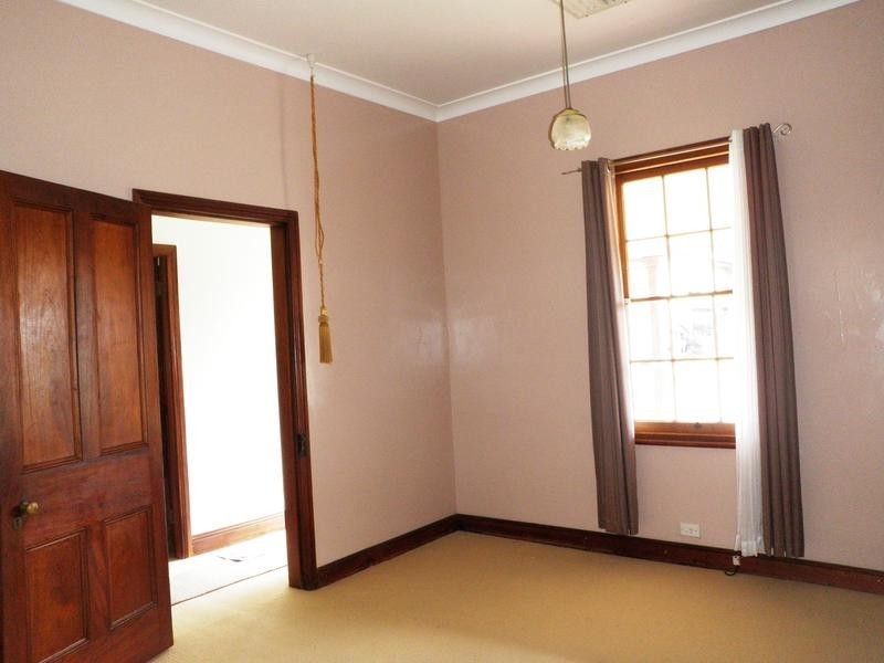 10 Murphy Street, Ipswich QLD 4305