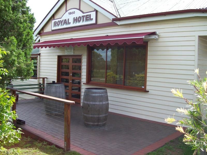 1474 Lake Moogereh Road, Moogerah QLD 4309