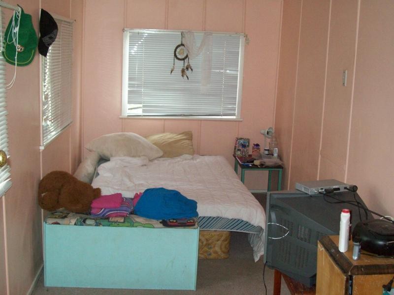 8 Doorey Street, One Mile QLD 4305