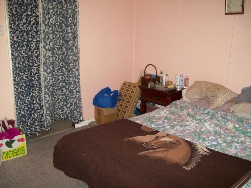 8 Doorey Street, One Mile QLD 4305