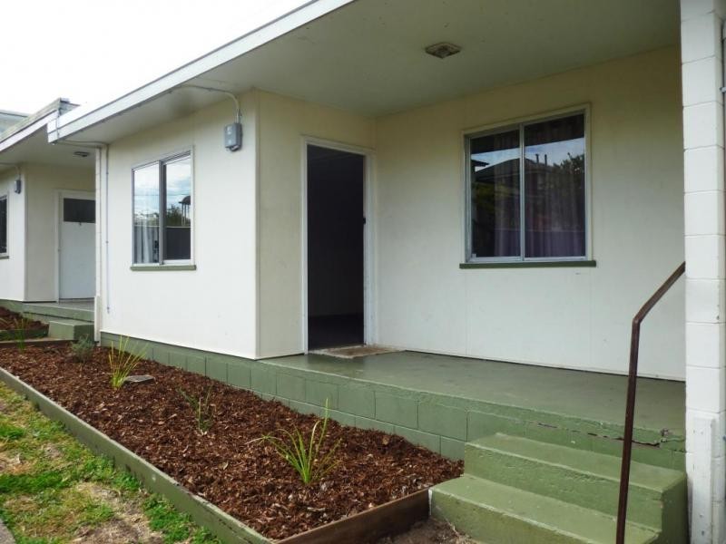 2/16 Park Street, Ipswich QLD 4305