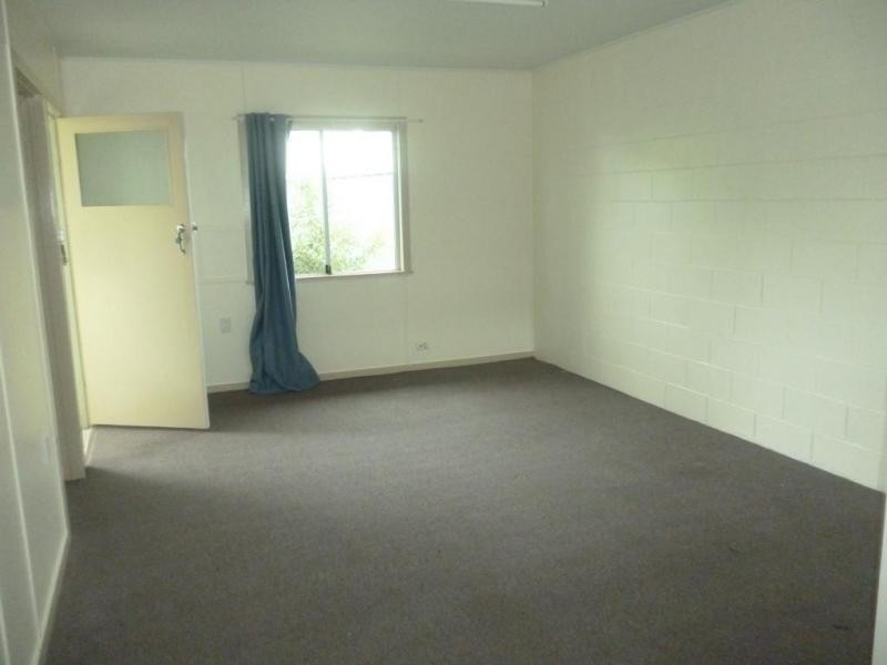 2/16 Park Street, Ipswich QLD 4305