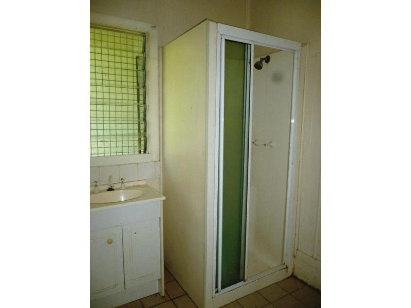 2/16 Park Street, Ipswich QLD 4305