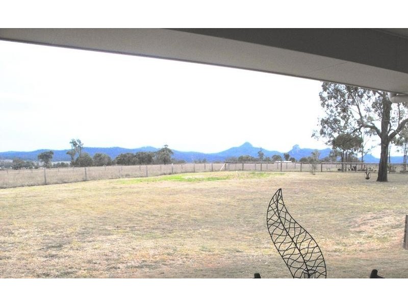 27 Ivory Close, Peak Crossing QLD 4306