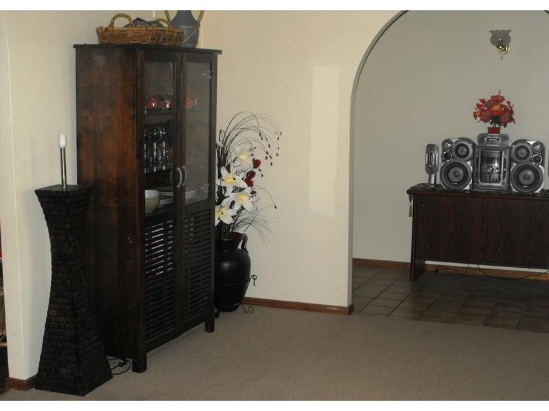 145 Adelong Road, Thagoona QLD 4306