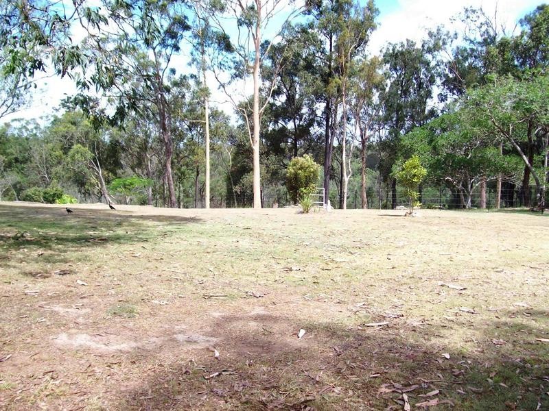 27 Thornton Road, Chuwar QLD 4306