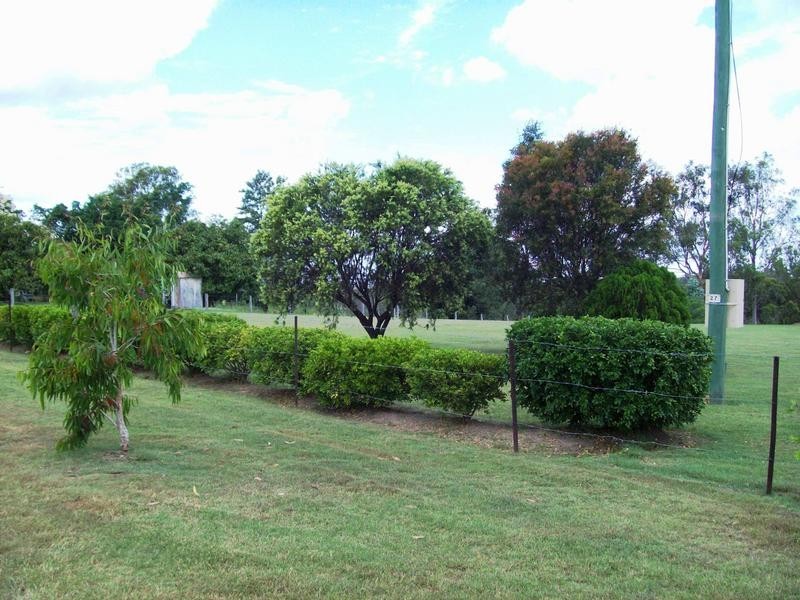 27 Thornton Road, Chuwar QLD 4306