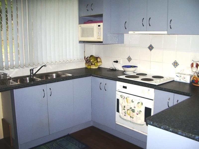 64 Alice Street, Silkstone QLD 4304