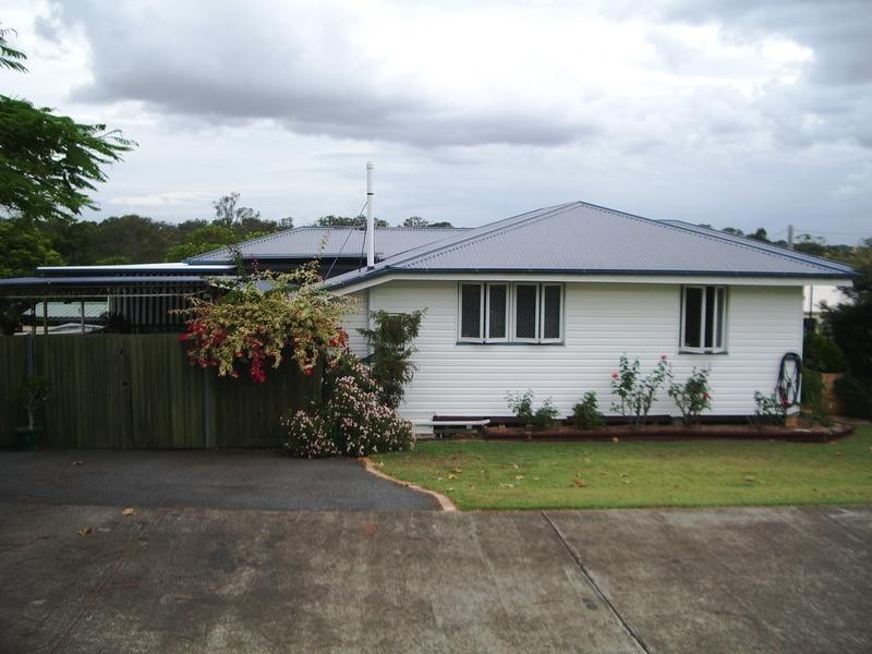 64 Alice Street, Silkstone QLD 4304