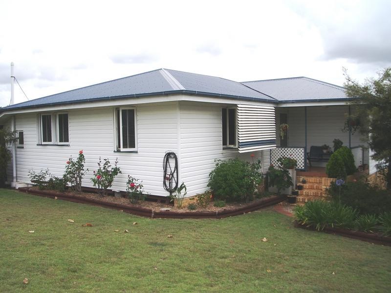 64 Alice Street, Silkstone QLD 4304