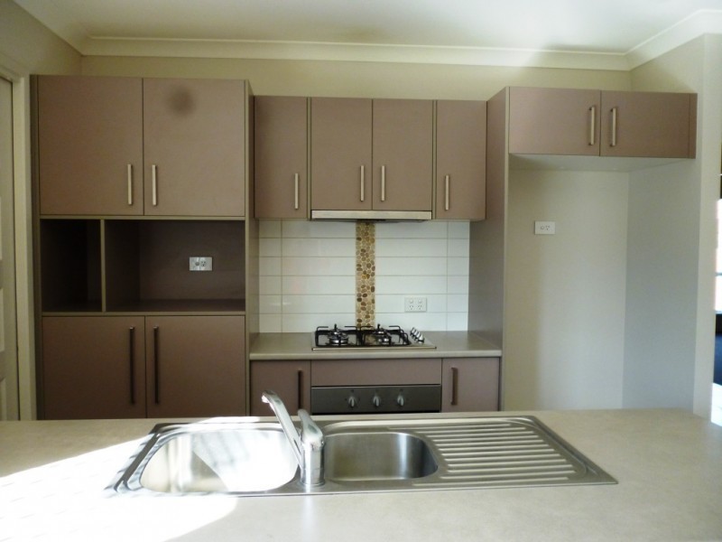 157 Whitehill Road, Eastern Heights QLD 4305