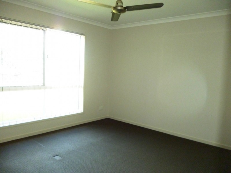 157 Whitehill Road, Eastern Heights QLD 4305