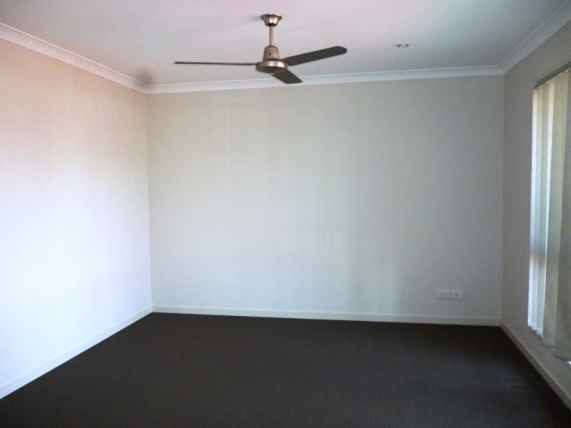157 Whitehill Road, Eastern Heights QLD 4305