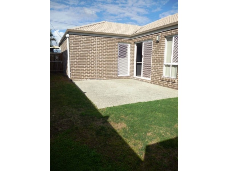 157 Whitehill Road, Eastern Heights QLD 4305