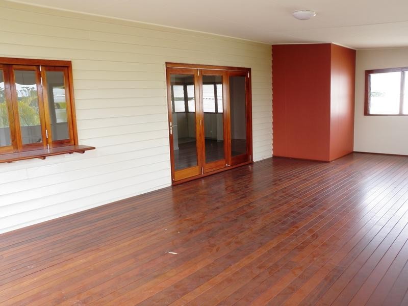 9 Campbell Street, Woodend QLD 4305