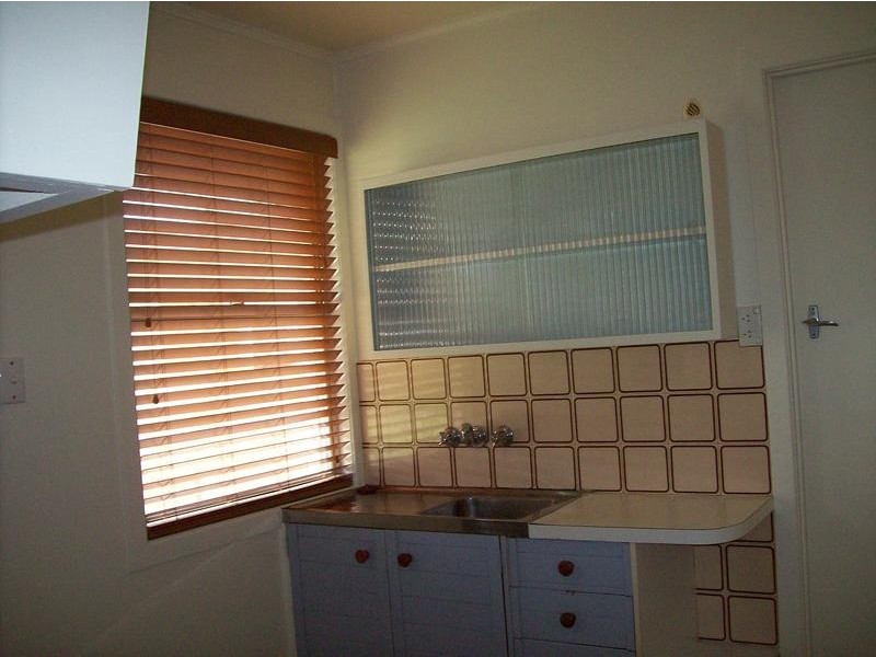 116 Raceview Street, Raceview QLD 4305