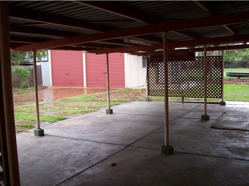 116 Raceview Street, Raceview QLD 4305
