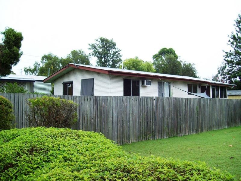 112A Robertson Road, Eastern Heights QLD 4305
