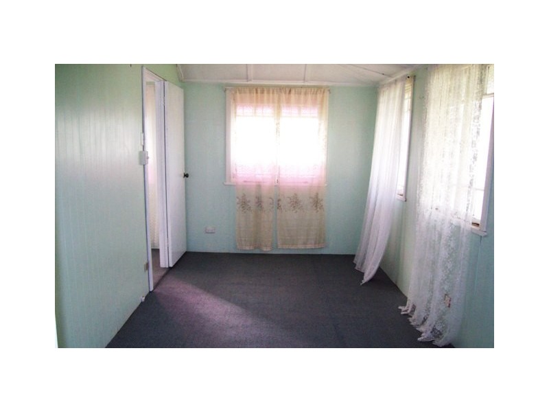 10 Payne Street, North Ipswich QLD 4305