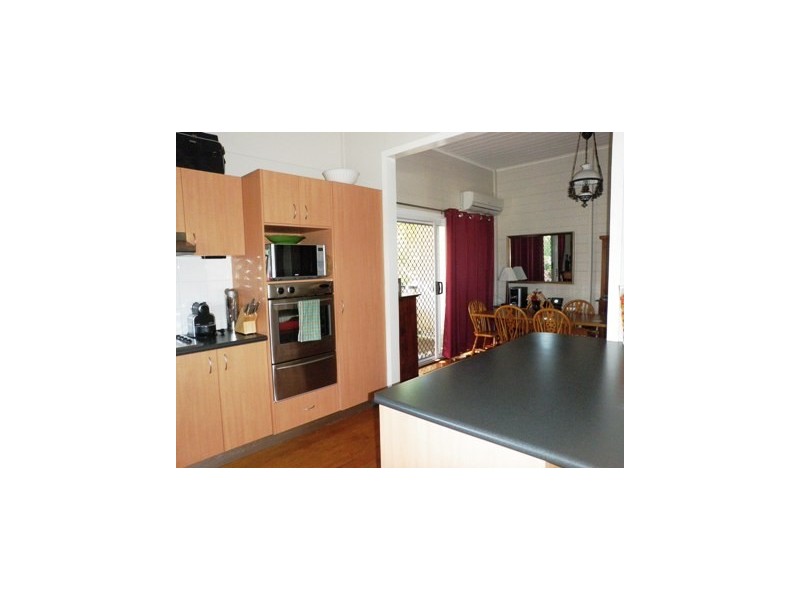 53 Hill Street, North Ipswich QLD 4305