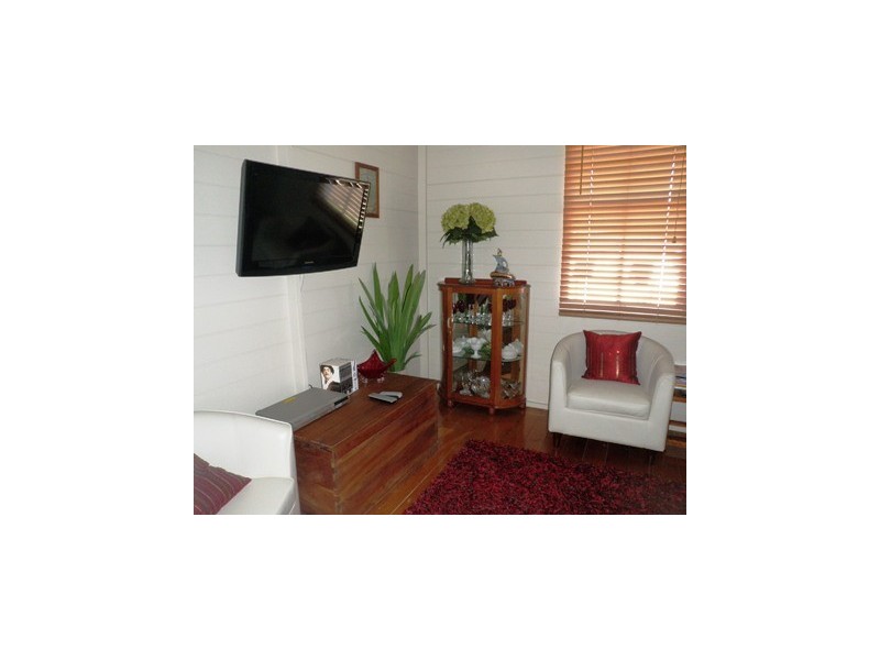 53 Hill Street, North Ipswich QLD 4305