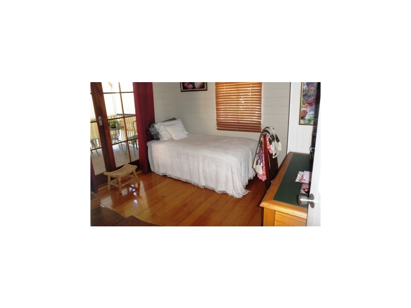 53 Hill Street, North Ipswich QLD 4305