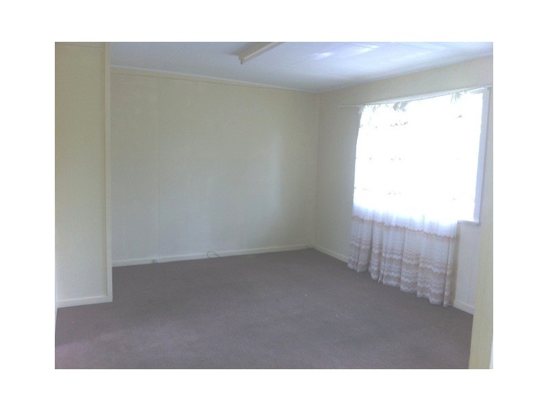 1/16 Park Street, Ipswich QLD 4305