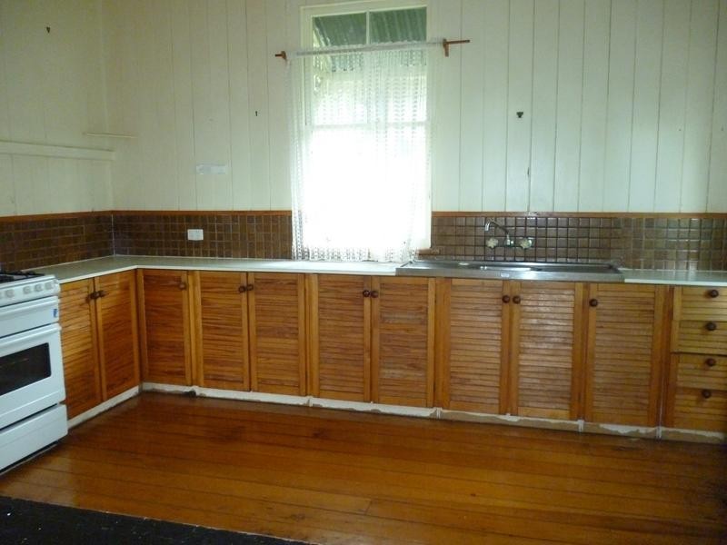 32 Hill Street, North Ipswich QLD 4305