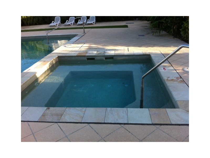 73/50 Gledson Street, North Booval QLD 4304