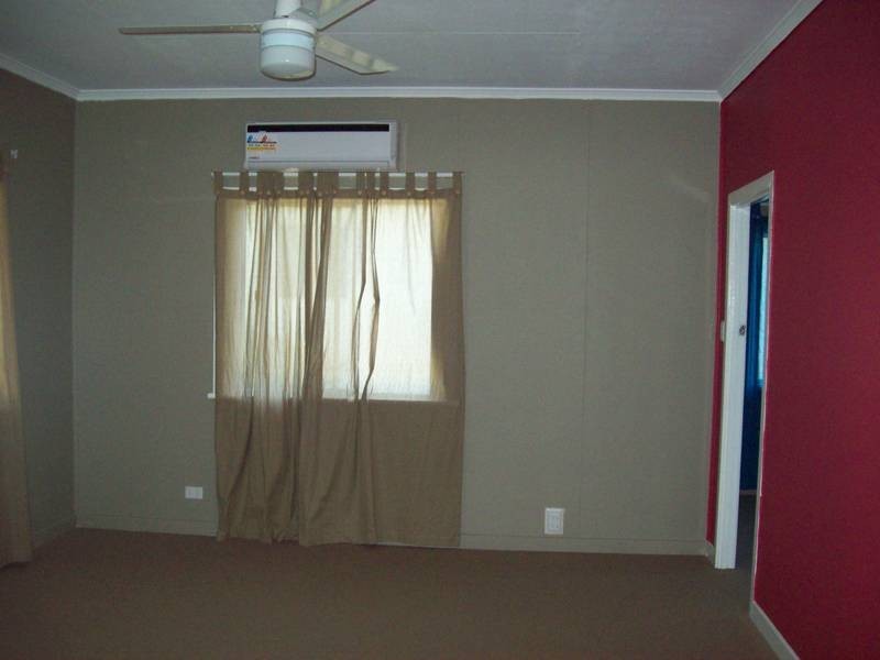 1 Nathan Street, East Ipswich QLD 4305