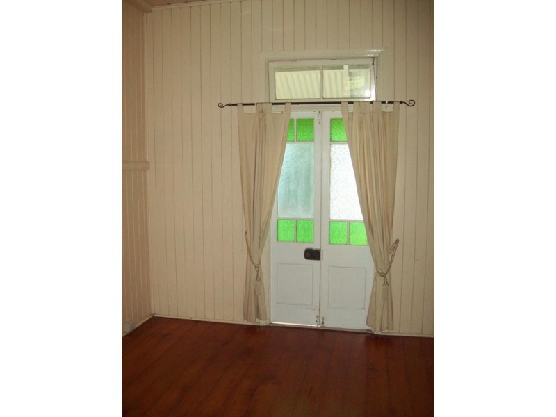 7 Thomas Street, Sadliers Crossing QLD 4305