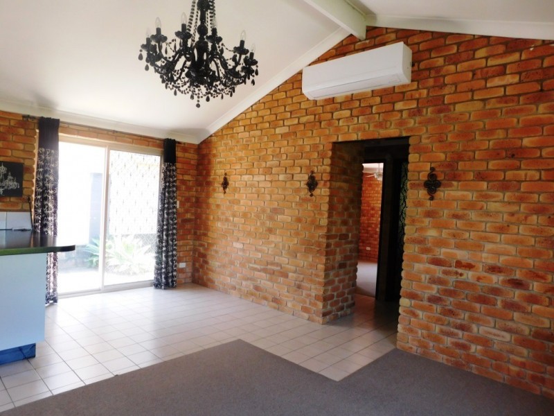 31 Greenway Street, Churchill QLD 4305