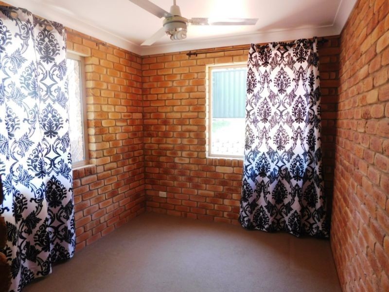 31 Greenway Street, Churchill QLD 4305