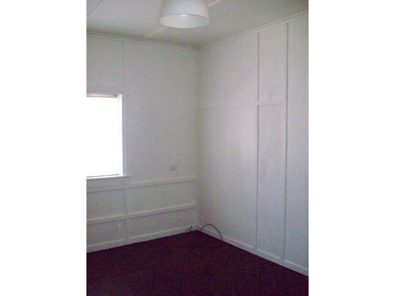 17a Murphy Street, Ipswich QLD 4305