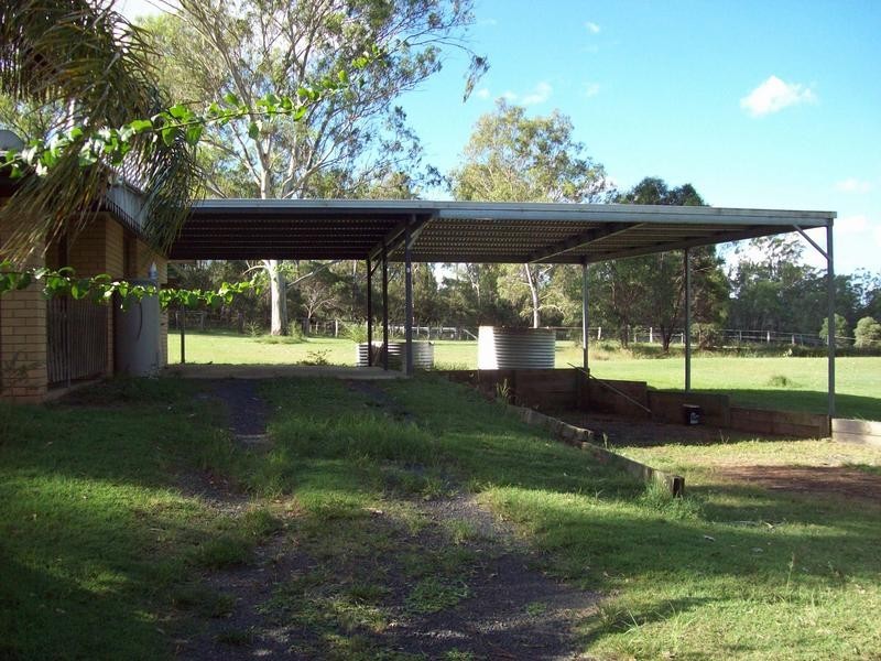 111 Henry Road, Ironbark QLD 4306