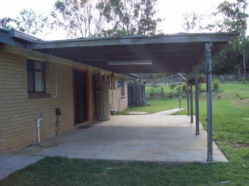 111 Henry Road, Ironbark QLD 4306