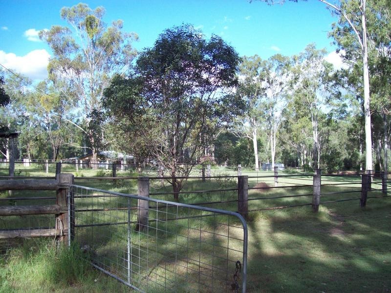 111 Henry Road, Ironbark QLD 4306