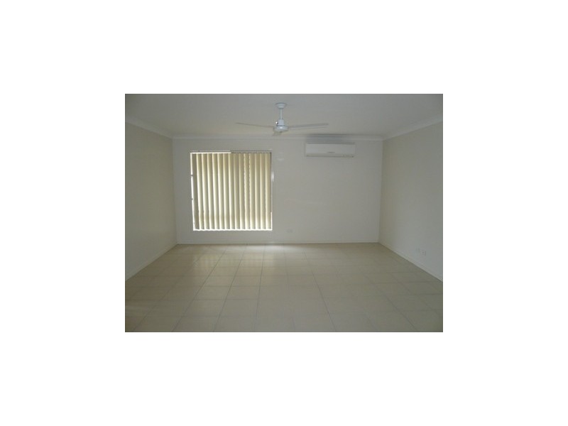 Flinders View QLD 4305