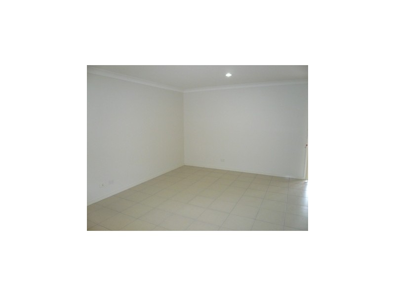 Flinders View QLD 4305